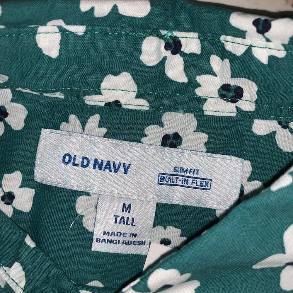 🆕[on] s/s button down shirt - Picture 4 of 4
